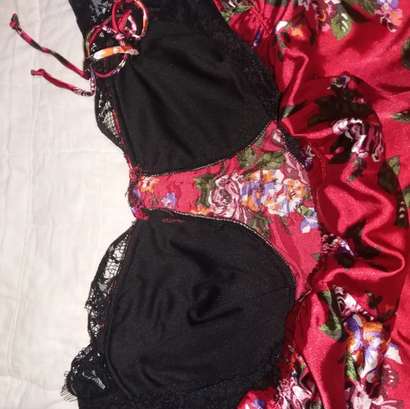 Torrid Size 2 - Picture 5 of 6